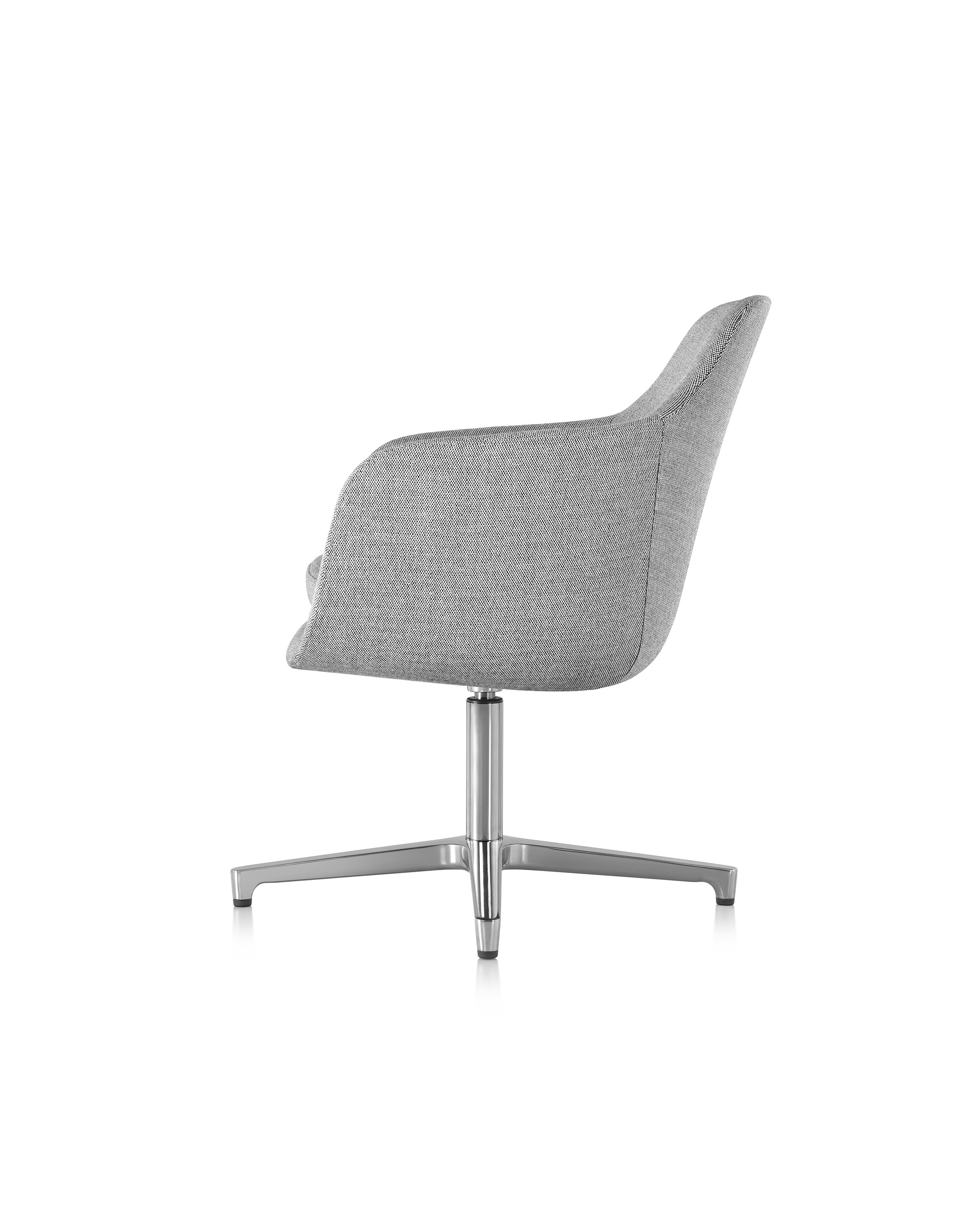 乐竞平台 - 坐具|餐椅|办公家具|设计师家具|萨伊巴餐椅
